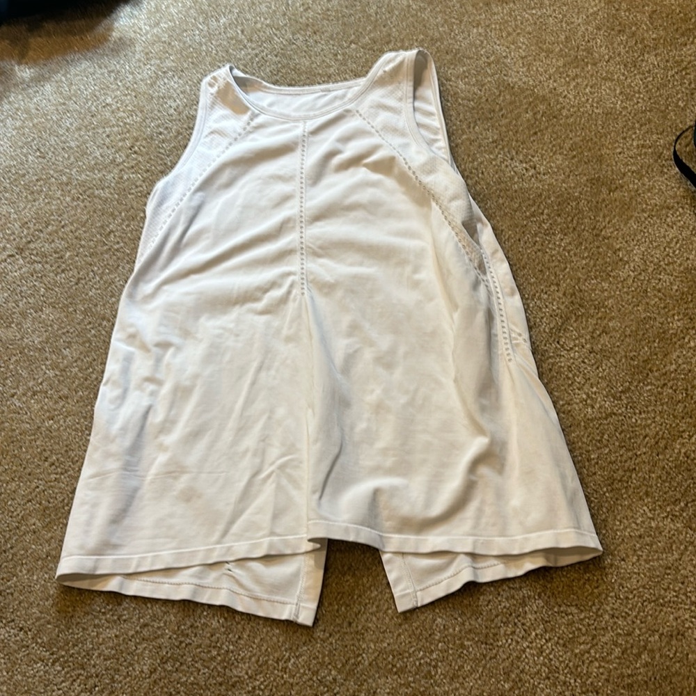 Athleta tank